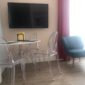 https://kawalerka-landa.krakowhotelspoland.com